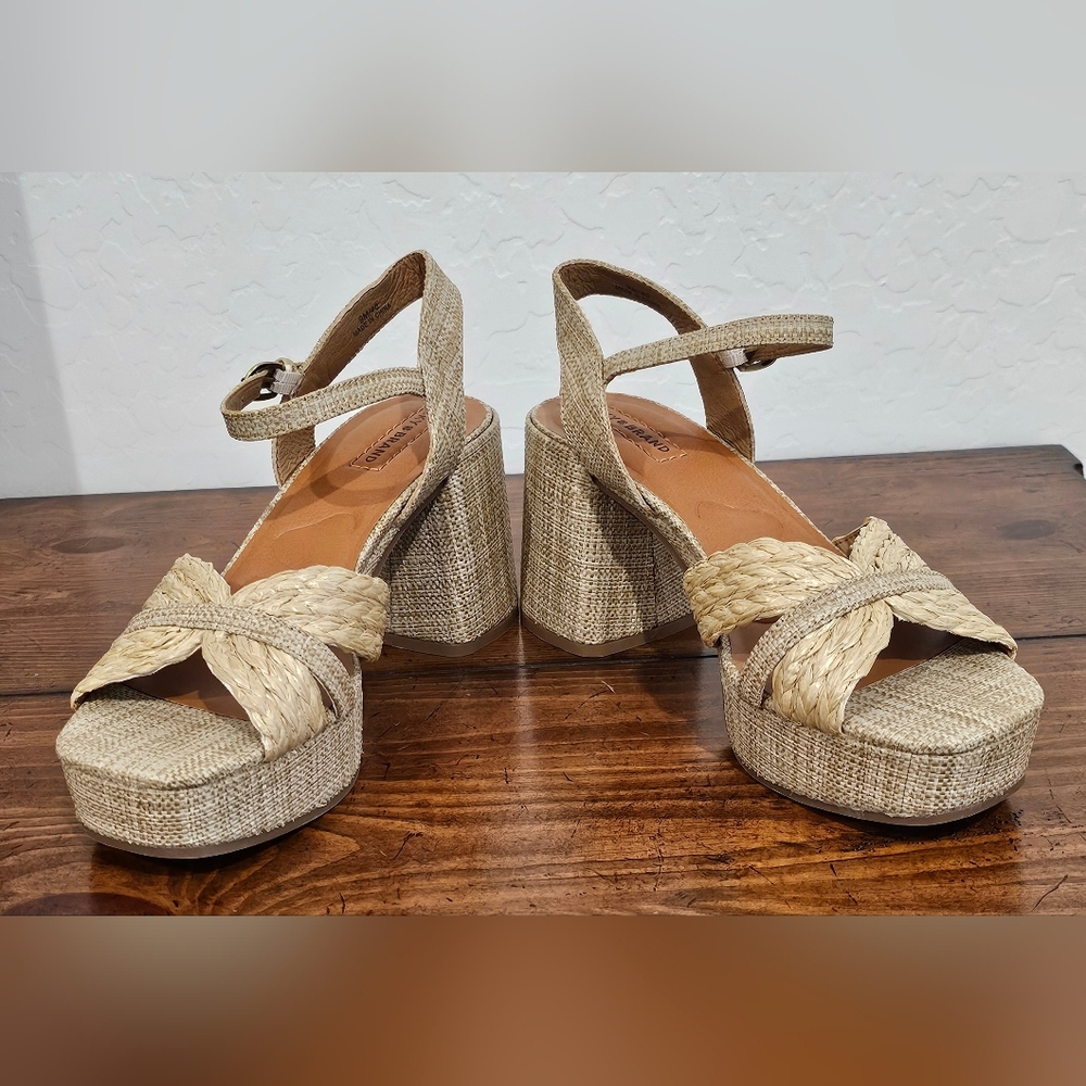 Lucky Brand Beige Neutral Raffia Platform Heel Sandals Shoes Women's Size 9 NWOB